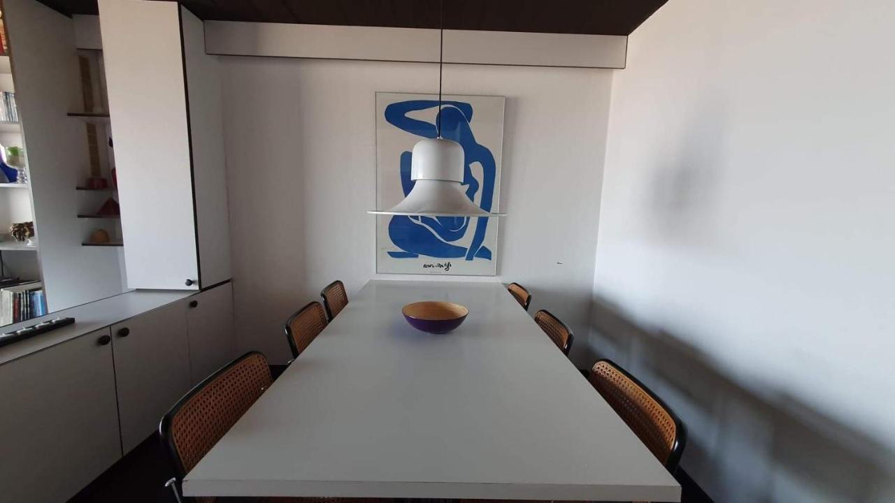 Modern Appartement Met Frontaal Zeezicht En Prive Parking Knokke-Heist Bagian luar foto