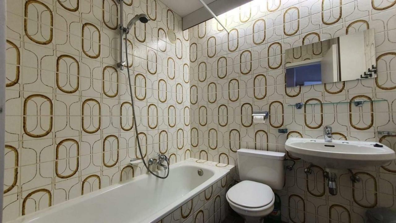 Modern Appartement Met Frontaal Zeezicht En Prive Parking Knokke-Heist Bagian luar foto
